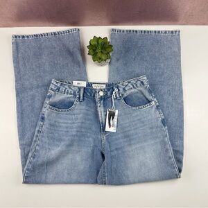 Vanilla Star Light Blue Denim Wash Comfty Jeans Women Small Size 27 New With Tag